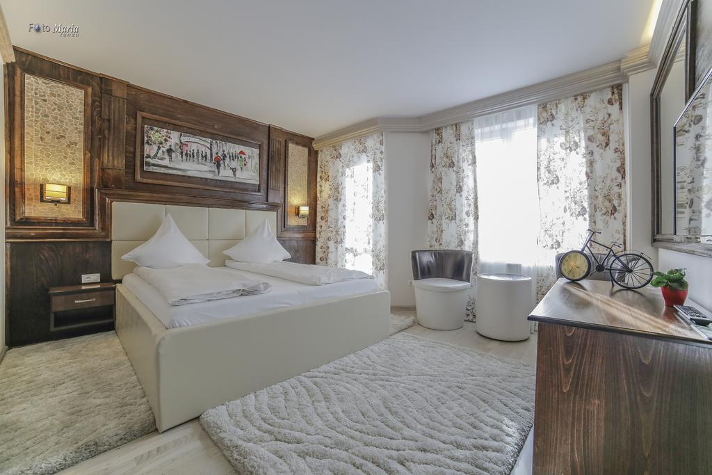 Hotel Golden Spirit Băile Herculane Rom bilde