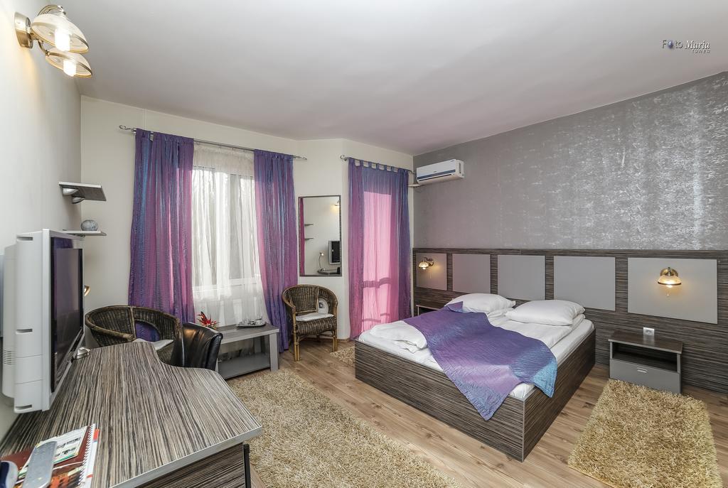 Hotel Golden Spirit Băile Herculane Rom bilde